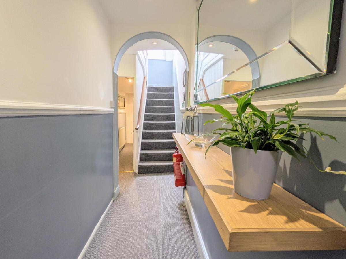 Ocean Breeze Rooms Brighton Exterior foto